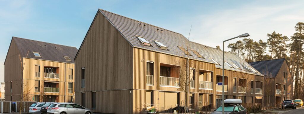 Mehrgenerationen Häuser aus Holz, barrierfrei und nachhaltig gebaut in Nürnberg-Katzwang.