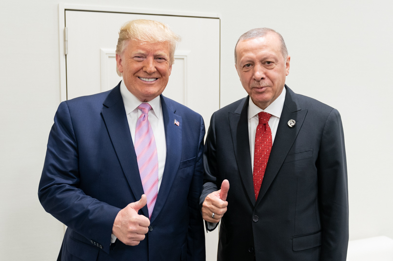 Zwei, die ein ähnliches Verständnis von der Rolle oberster Gerichte haben: Donald Trump und Recep Tayyip Erdoğan, hier am 28. Juni 2019 beim G20-Gipfel im japanischen Osaka. Foto: White House Photo by Shealah Craighead